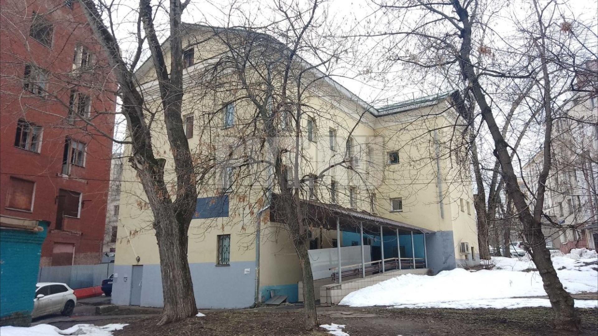 Суворовская, 2а 